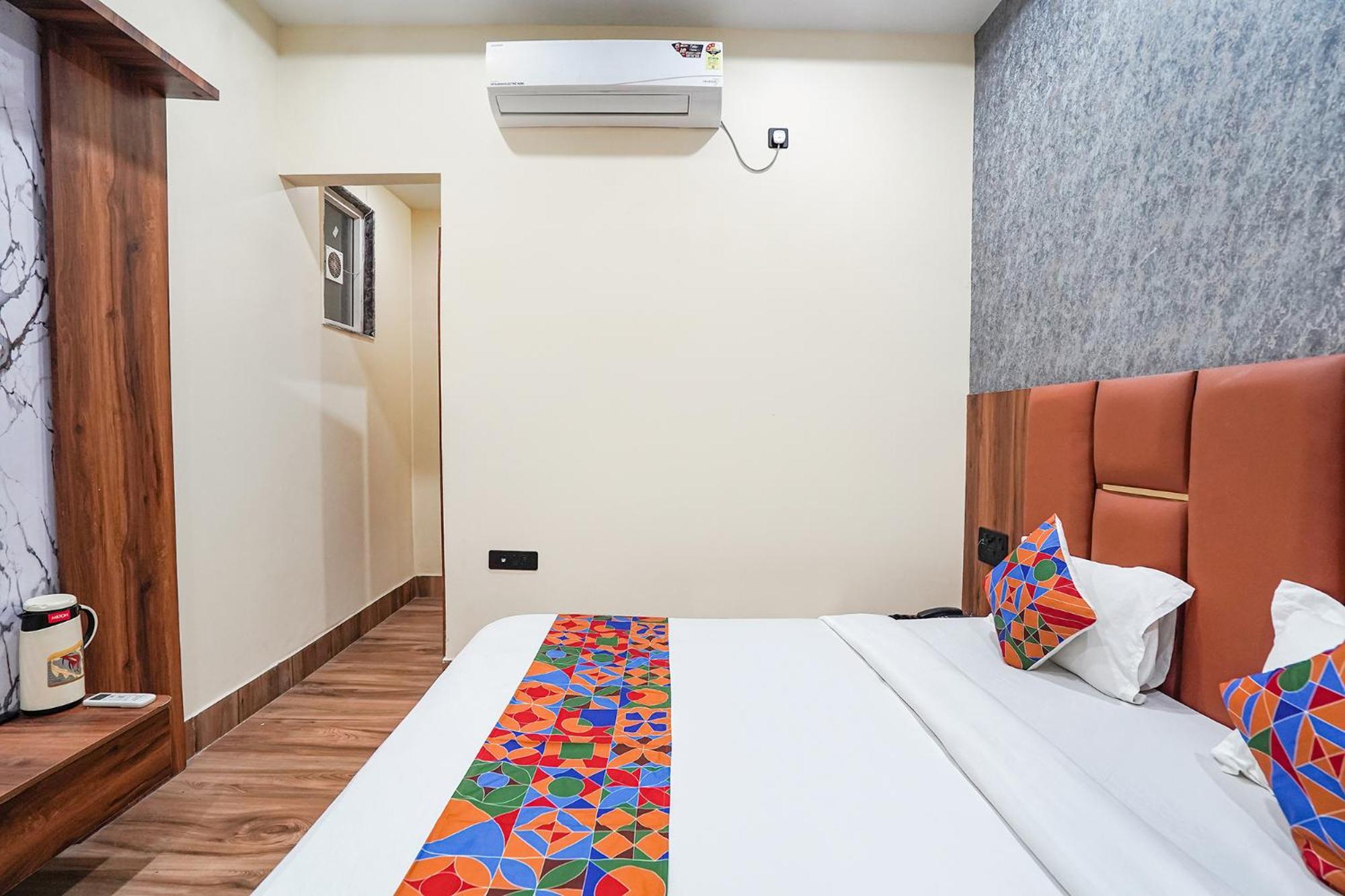 Fabhotel The Vrindavan Inn Экстерьер фото