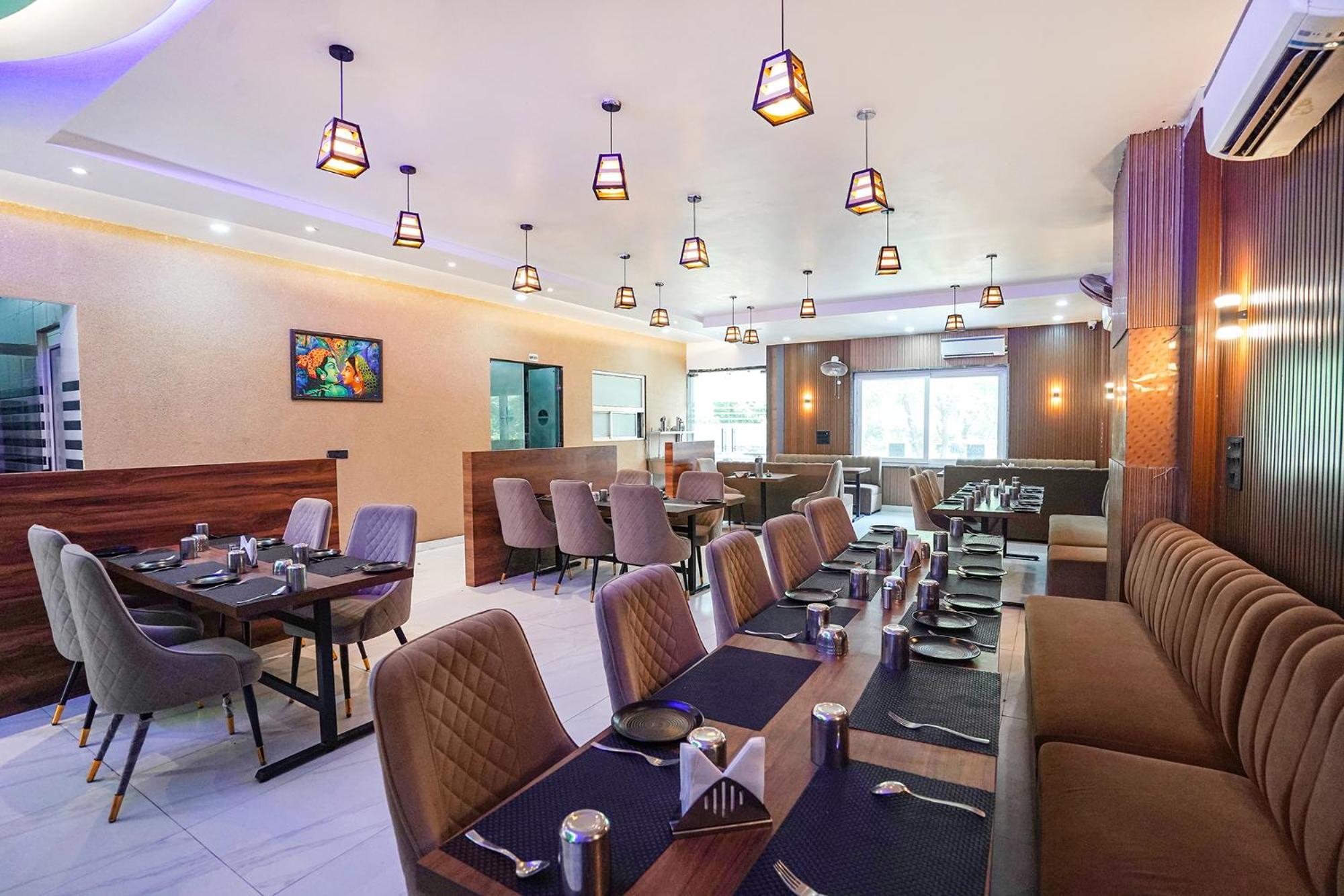 Fabhotel The Vrindavan Inn Экстерьер фото